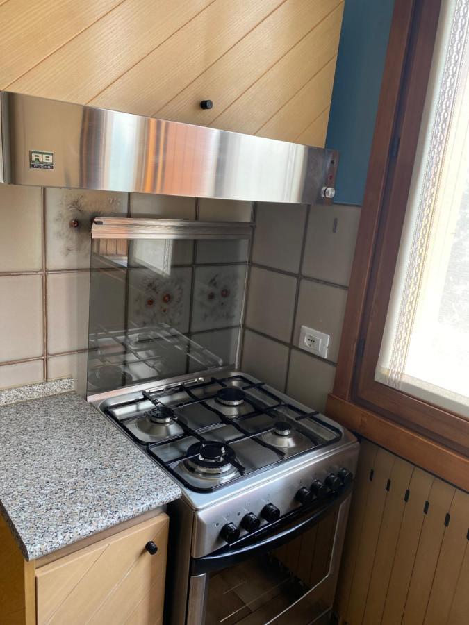 Oasi Apartment Desenzano del Garda Luaran gambar