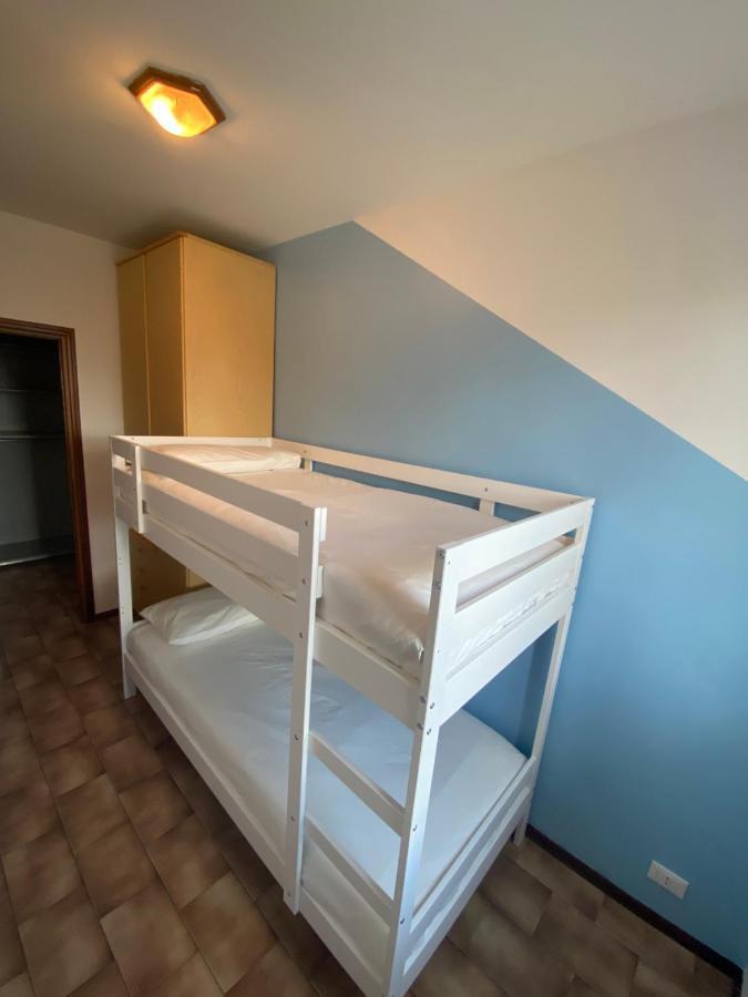 Oasi Apartment Desenzano del Garda Luaran gambar